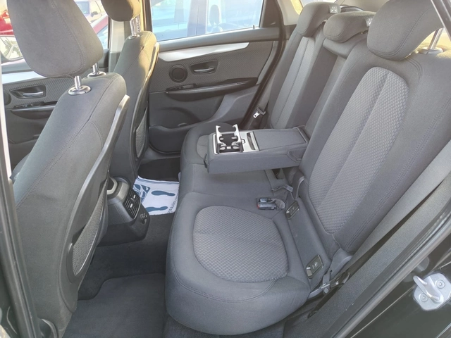 BMW 216 216D - автомобили, коли, обяви за нови и употребявани 11