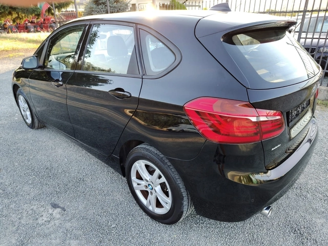 BMW 216 216D - автомобили, коли, обяви за нови и употребявани 4