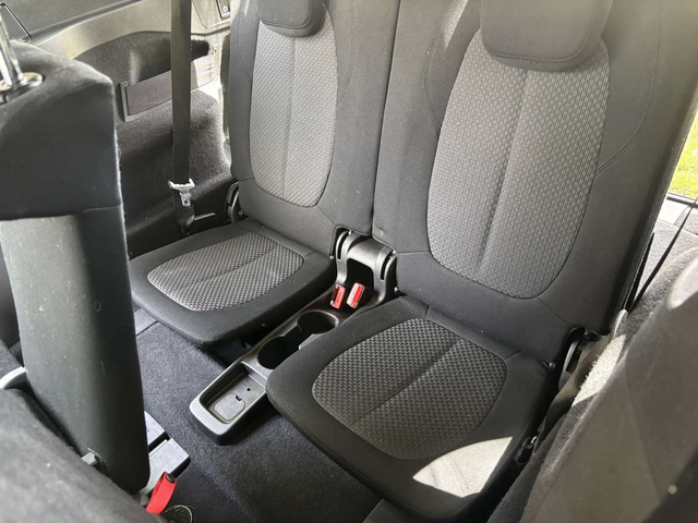 BMW 218 218i Automat 6+ 1 - автомобили, коли, обяви за нови и употребявани 15