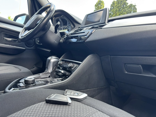 BMW 218 218i Automat 6+ 1 - автомобили, коли, обяви за нови и употребявани 8