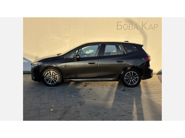 BMW 220i Active Tourer - автомобили, коли, обяви за нови и употребявани 2