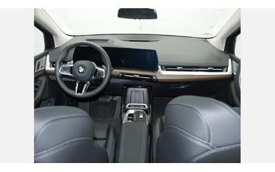 BMW 223i xDrive - автомобили, коли, обяви за нови и употребявани 6