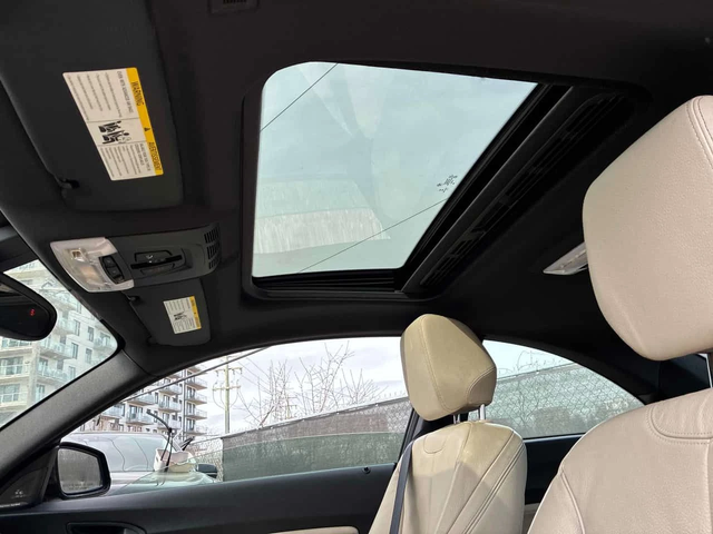 BMW 228 * xDrive * ПАКЕТ * SAT * ПОДГРЕВ * H/K - автомобили, коли, обяви за нови и употребявани 10
