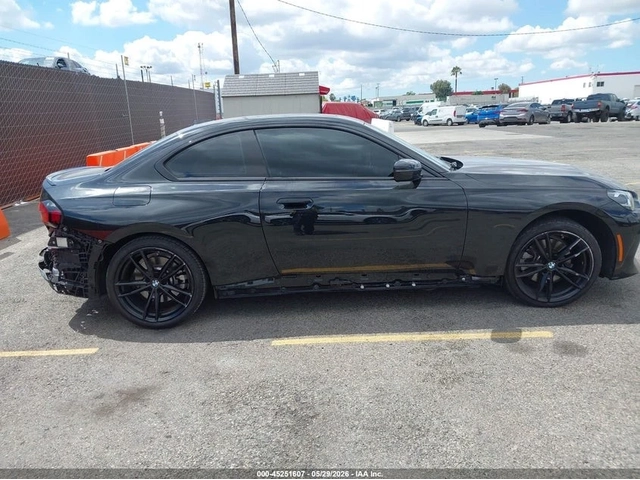 BMW 230 MPACK* HEADUP* HARMAN* AMBIENT* - автомобили, коли, обяви за нови и употребявани 7