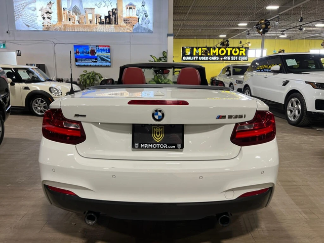 BMW 235 i xDrive CONVERTIBLE M  С РЕГИСТРАЦИЯ И АВТОКРЕДИТ - автомобили, коли, обяви за нови и употребявани 3