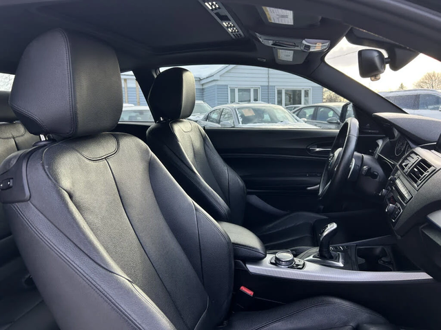 BMW 235 M* 235* HARMON* KARDON* LANE* ASSIST* RECARO* - автомобили, коли, обяви за нови и употребявани 14