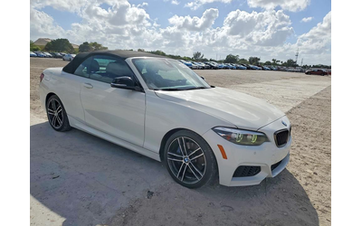 bmw-240-3-0l-6-rear-wheel-drive - 4