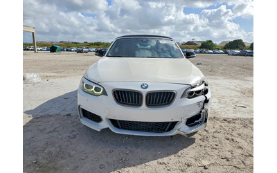 bmw-240-3-0l-6-rear-wheel-drive - 5