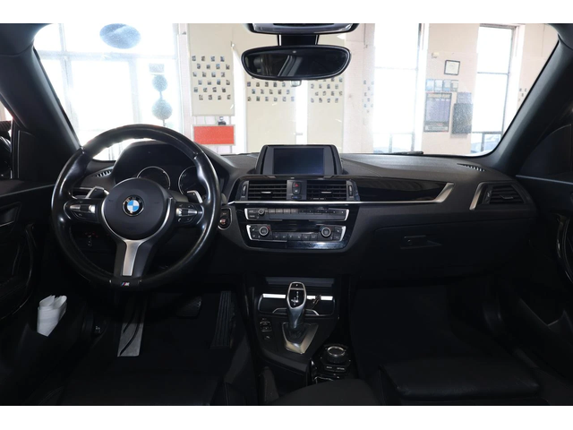 BMW 240 xDrive - M.PERF| SUNROOF| CAMERA| HEATED SEATS - автомобили, коли, обяви за нови и употребявани 10
