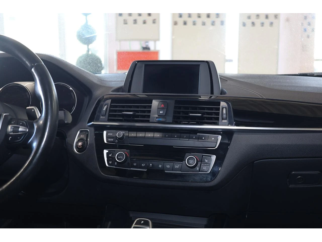 BMW 240 xDrive - M.PERF| SUNROOF| CAMERA| HEATED SEATS - автомобили, коли, обяви за нови и употребявани 11