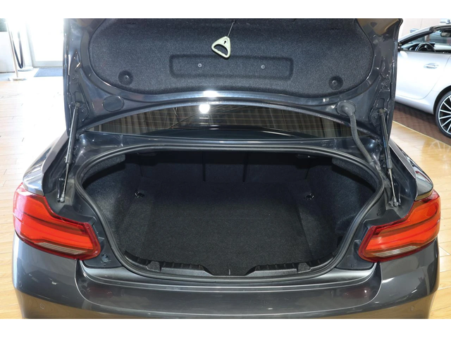 BMW 240 xDrive - M.PERF| SUNROOF| CAMERA| HEATED SEATS - автомобили, коли, обяви за нови и употребявани 7