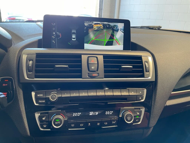 BMW 240 I * M-Package* * HeadUp* AвтоКредит* (ЦЕНА ДО БГ) - автомобили, коли, обяви за нови и употребявани 11