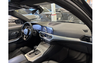 BMW 3 Series 330i xDrive|AWD|CLUSTERNAV|SUNROOF|BMWLED|LEATHER| All Wheel Drive - автомобили, коли, обяви за нови и употребявани 10