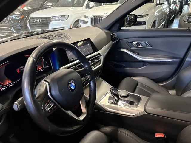 BMW 3 Series 330i xDrive|AWD|CLUSTERNAV|SUNROOF|BMWLED|LEATHER| All Wheel Drive - автомобили, коли, обяви за нови и употребявани 12