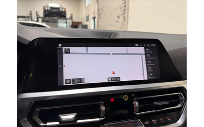 BMW 3 Series 330i xDrive - WIRELESS APPLE CARPLAY - NAVIGATION - BACKUP CAMERA - KEYLESS START - COMFORT ACCESS - BLINDSPOT ASSIST - R All Wheel Drive - автомобили, коли, обяви за нови и употребявани 18