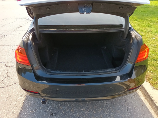 BMW 318 AVTOMAT/143к.с. - автомобили, коли, обяви за нови и употребявани 14