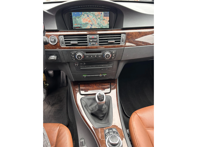 BMW 318 2.0D NAVI/KOJA EURO 5 - автомобили, коли, обяви за нови и употребявани 13