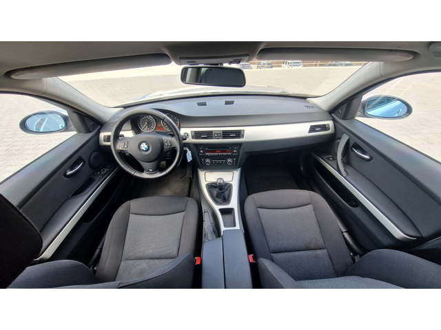 BMW 318 318 I ЛИЗИНГ - автомобили, коли, обяви за нови и употребявани 12