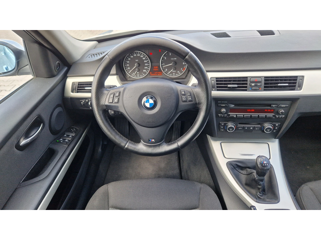 BMW 318 318 I ЛИЗИНГ - автомобили, коли, обяви за нови и употребявани 13