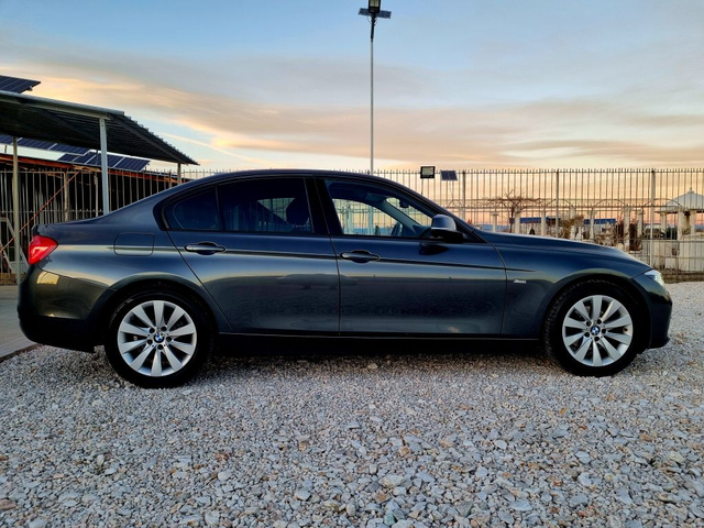 BMW 318 BMW 318 2.0D FACELIFT/AUTOMATIC/SPORTLIN - автомобили, коли, обяви за нови и употребявани 6