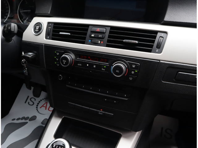 BMW 318 D/Cruise Control/PDC/USB/Navigation Professional - автомобили, коли, обяви за нови и употребявани 11