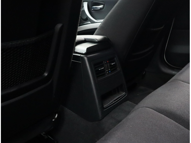 BMW 318 D/Cruise Control/PDC/USB/Navigation Professional - автомобили, коли, обяви за нови и употребявани 13