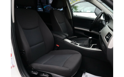 BMW 318 D/Cruise Control/PDC/USB/Navigation Professional - автомобили, коли, обяви за нови и употребявани 8