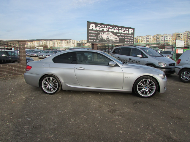 BMW 320 2.0D M EURO5 - автомобили, коли, обяви за нови и употребявани 16