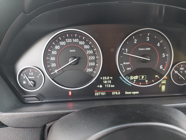 BMW 320 D M-Sport AUTOMAT - автомобили, коли, обяви за нови и употребявани 9