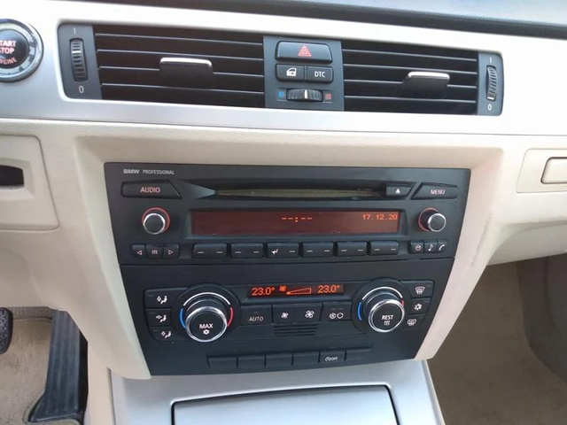 BMW 320 D  КАБРИО КУПЕ - автомобили, коли, обяви за нови и употребявани 11