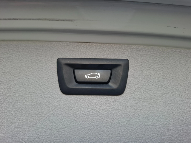 BMW 320 2.0D SPORT Navi Кожа - автомобили, коли, обяви за нови и употребявани 13