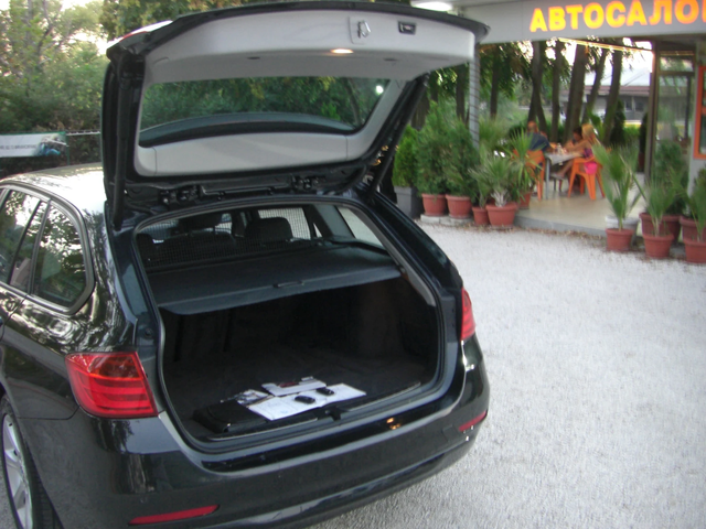 BMW 320 d  F31 SPORT EURO 6B - автомобили, коли, обяви за нови и употребявани 15