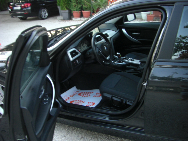 BMW 320 d  F31 SPORT EURO 6B - автомобили, коли, обяви за нови и употребявани 8