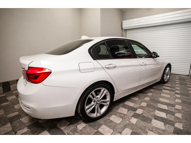 BMW 320 F30 | FACELIFT - автомобили, коли, обяви за нови и употребявани 3