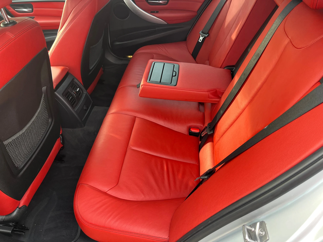 BMW 320 D Sport 184к.с - автомобили, коли, обяви за нови и употребявани 8