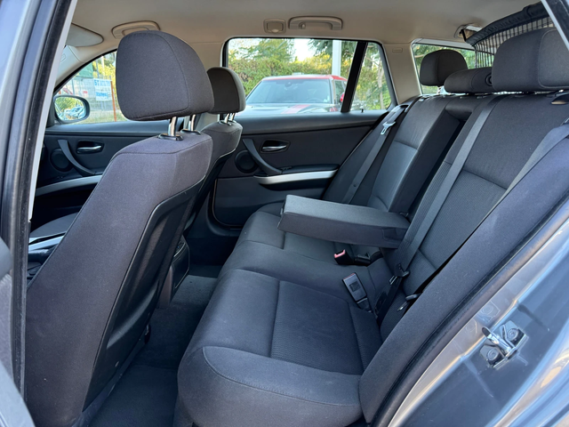 BMW 320 i - автомобили, коли, обяви за нови и употребявани 7