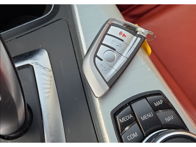 BMW 320 xDrive - автомобили, коли, обяви за нови и употребявани 5