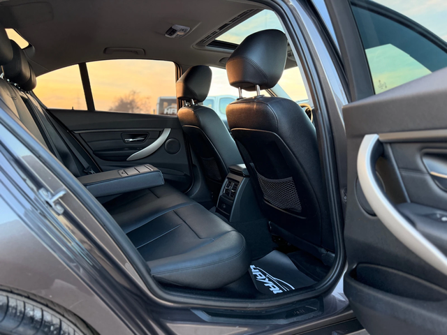 BMW 320 d= M3-performance= HUD= Ambient= Подгряване= - автомобили, коли, обяви за нови и употребявани 11