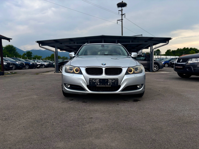 BMW 320 XDrive - автомобили, коли, обяви за нови и употребявани 0