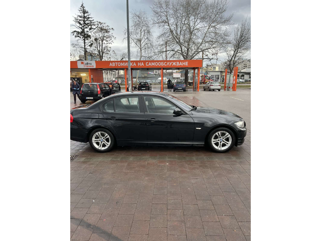 BMW 320 320i E90 - автомобили, коли, обяви за нови и употребявани 1