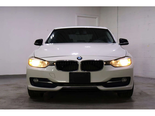 BMW 320 * xDrive * CARFAX * ЦЕНА ДО БГ - автомобили, коли, обяви за нови и употребявани 8