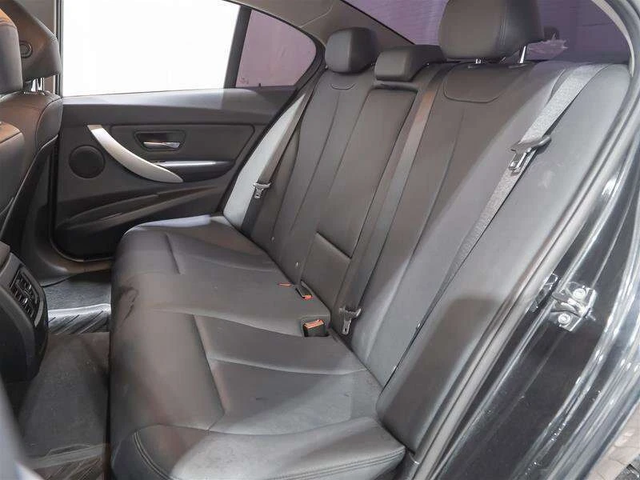 BMW 320 * CARFAX * ЦЕНА ДО БГ - автомобили, коли, обяви за нови и употребявани 9