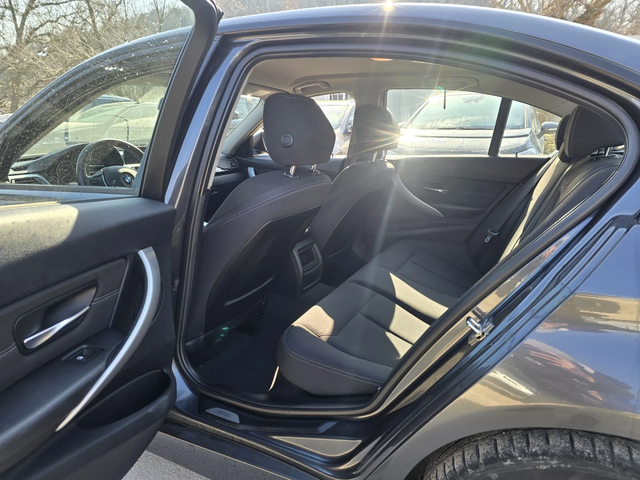 BMW 320 D 184к.с Топ състояние - автомобили, коли, обяви за нови и употребявани 10