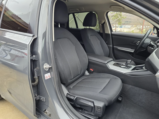 BMW 320 D 190к.с Touring Advantage Топ състояние - автомобили, коли, обяви за нови и употребявани 11