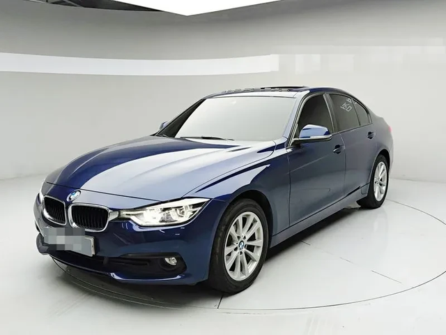 BMW 320 D xDrive - автомобили, коли, обяви за нови и употребявани 0