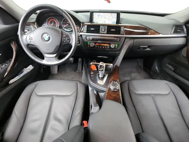 BMW 320 - автомобили, коли, обяви за нови и употребявани 6