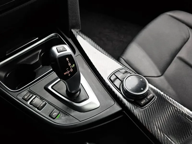 BMW 320 d - автомобили, коли, обяви за нови и употребявани 8