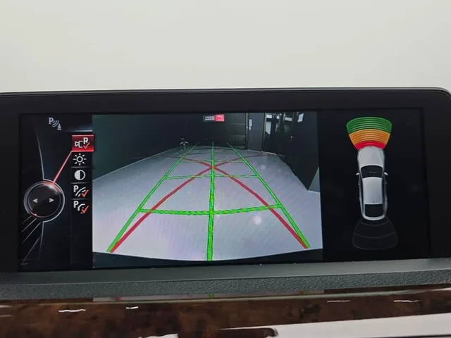 BMW 320 xDrive - автомобили, коли, обяви за нови и употребявани 14