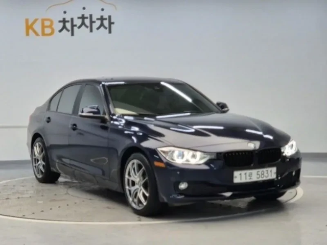 BMW 320 xDrive - автомобили, коли, обяви за нови и употребявани 2