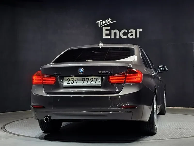 BMW 320 D xDrive - автомобили, коли, обяви за нови и употребявани 3